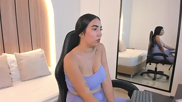 olivia_willoow's cam snapshot