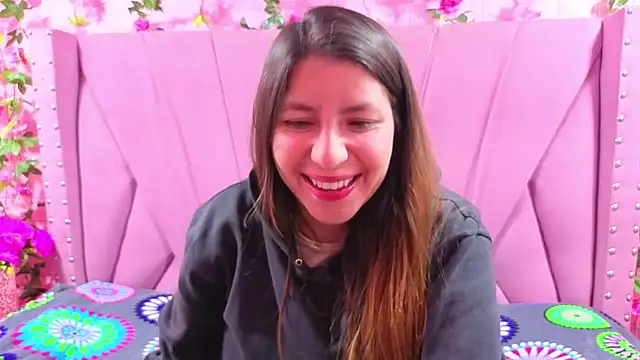 Alyy_Brown's cam snapshot