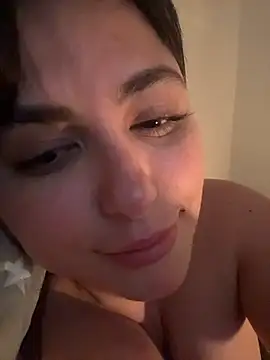 sukhakunis1's cam snapshot