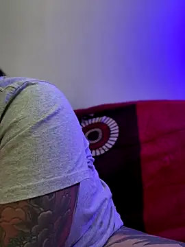 miacanela_xo's cam snapshot