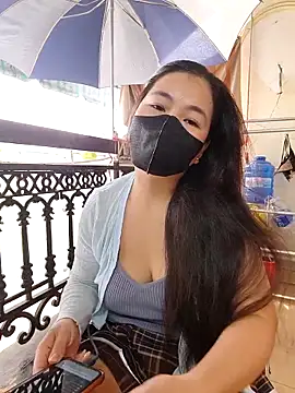 lyna_bl's cam snapshot