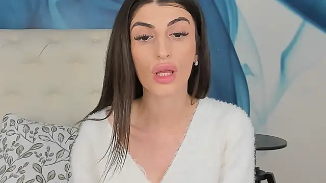 SkinnyDolly's cam snapshot