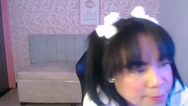 Vivi_rosse_ch's cam snapshot