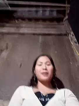 Lyssa-a's cam snapshot