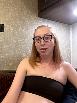 sweet-vixen's cam snapshot