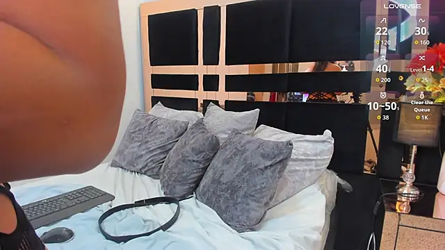 merielenbloom's cam snapshot