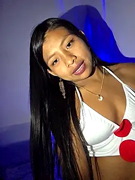 GabySpanic12's cam snapshot