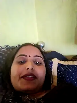 Pooja_hote's cam snapshot