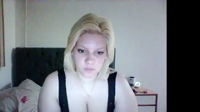 Janefruti's cam snapshot