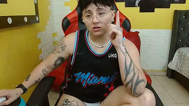 isabeautyx19's cam snapshot