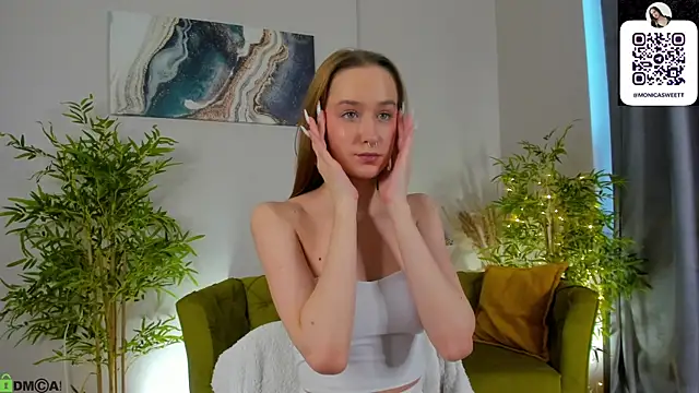 Sweett_Monica's cam snapshot