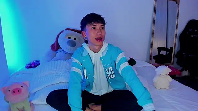 juniior_2311_'s cam snapshot