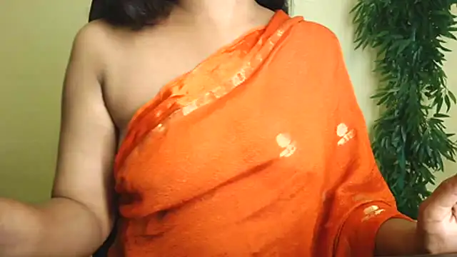 Mallu_Neelaanjanam's cam snapshot