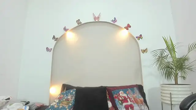 Sofii_Cooper1's cam snapshot