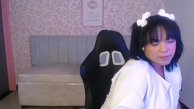 Vivi_rosse_ch's cam snapshot