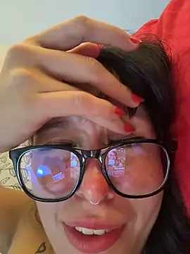 aliciia_23's cam snapshot