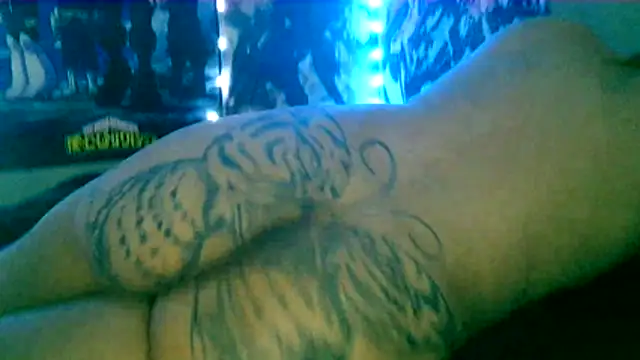 TigerVibez's cam snapshot