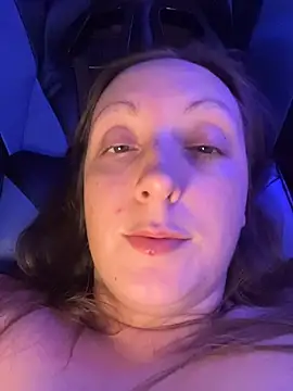 TheFishWife's cam snapshot