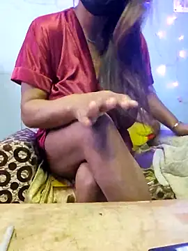 Desi_Maya69's cam snapshot