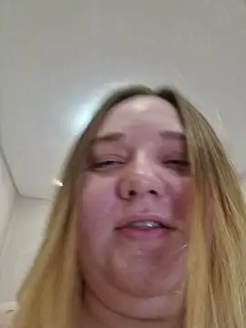 Yes_senia's cam snapshot