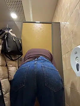 ZaraHill's cam snapshot