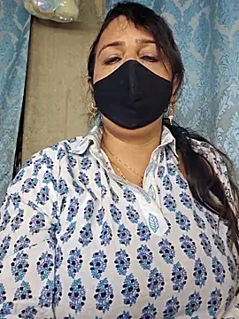 cute-tanvi's cam snapshot