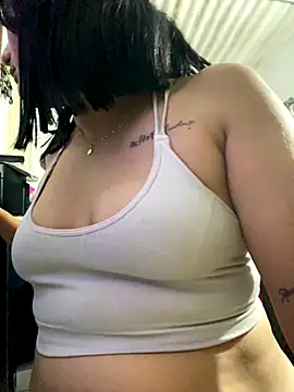 Lucia-Candy's cam snapshot