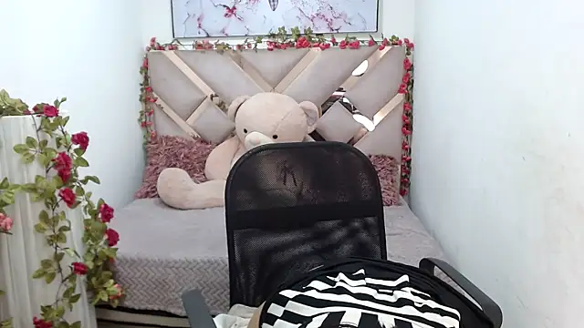 Candy_chloee's cam snapshot