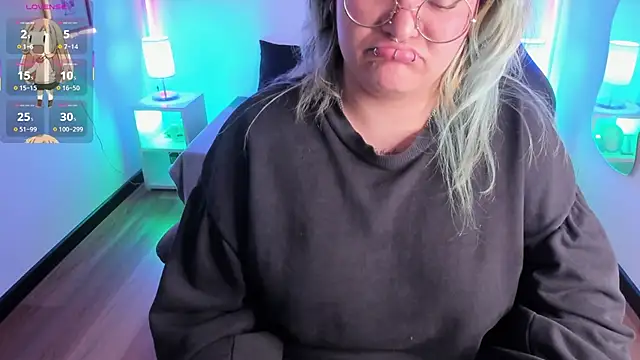 lucky-leah's cam snapshot