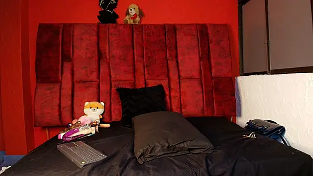 Liia_Leens's cam snapshot