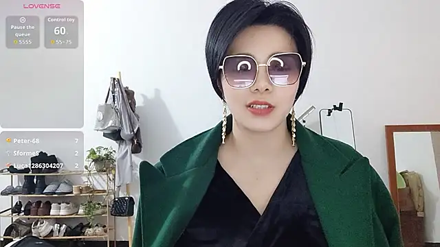 adele8731's cam snapshot