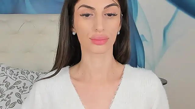 SkinnyDolly's cam snapshot