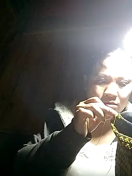 hey-bana's cam snapshot