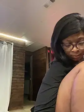 KLoveeee's cam snapshot