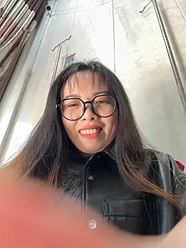 chick-888's cam snapshot