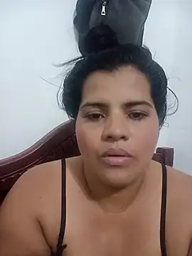 _QueenSofia_'s cam snapshot