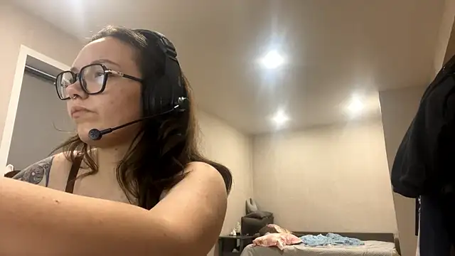 KerriMcbreen's cam snapshot