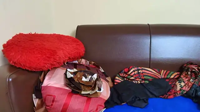 Sreya_'s cam snapshot