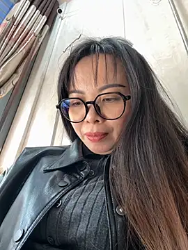 chick-888's cam snapshot