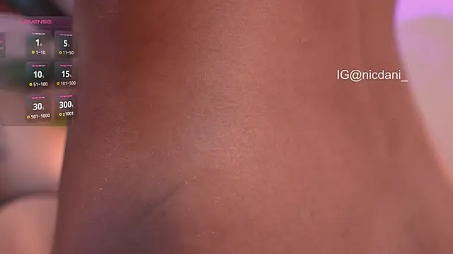 nicdani_1's cam snapshot