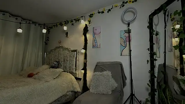 Tomoe_b's cam snapshot