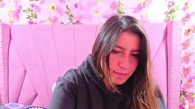 Alyy_Brown's cam snapshot