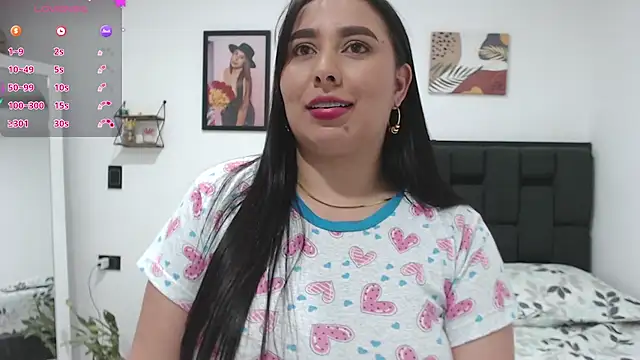 paulina_uribe's cam snapshot