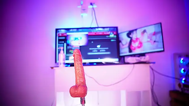 Sophiefoxy__'s cam snapshot