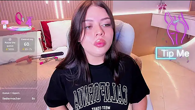 Sexy_paradise18_'s cam snapshot