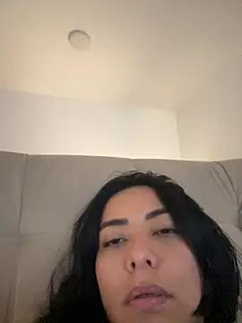 PetitLumiere live sex cam