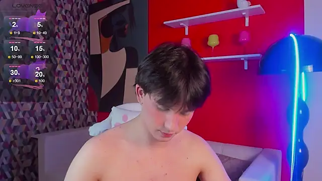 AdrianoAubert's cam snapshot