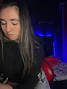 Sophie_LS's cam snapshot