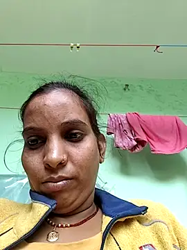 Hotty-Nidhi's cam snapshot