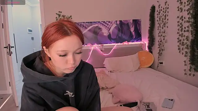 yuna_loon's cam snapshot